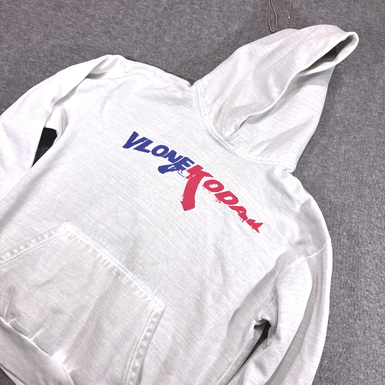 Vlone Kodak Black Hoodie Mens Large White Vulture Graphic Pullover